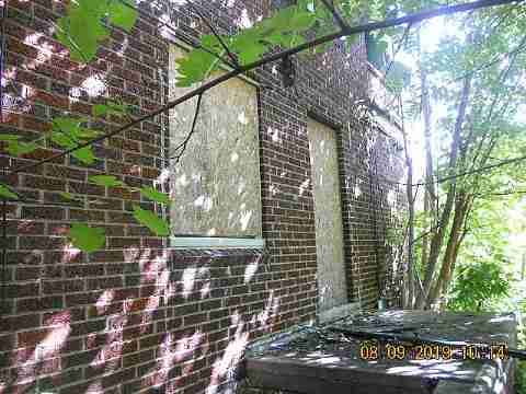 2901 Fullerton (6)_m.jpg